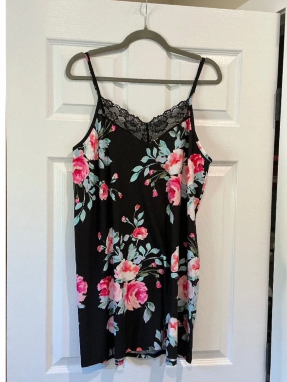 NWT 1 of 4 Joyspun Floral Nightgown / Chemise Large (12/14)